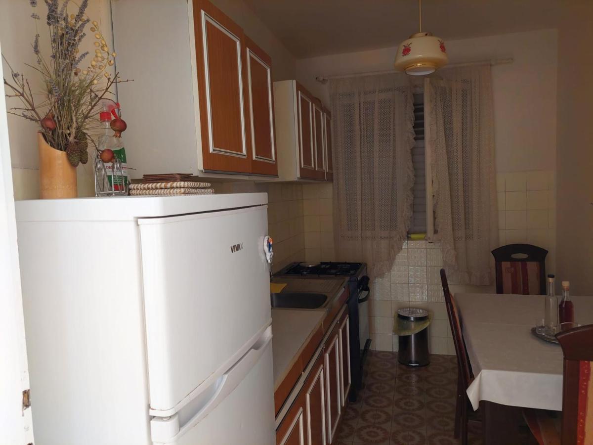 Apartman Danijela Lägenhet Klek Exteriör bild